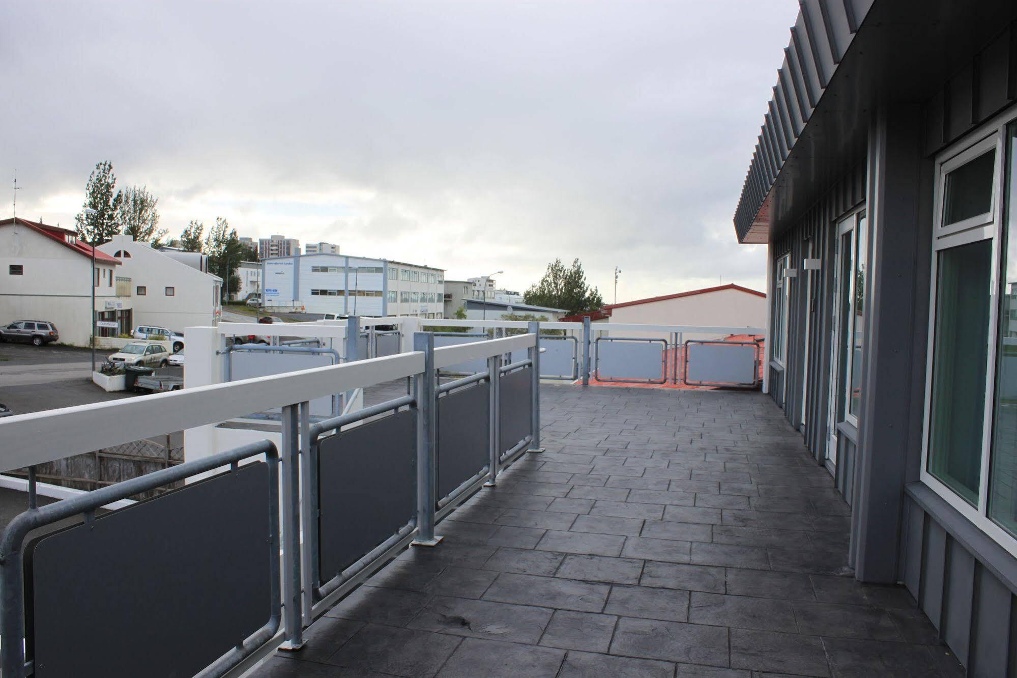 Lux Apart Kópavogur Buitenkant foto